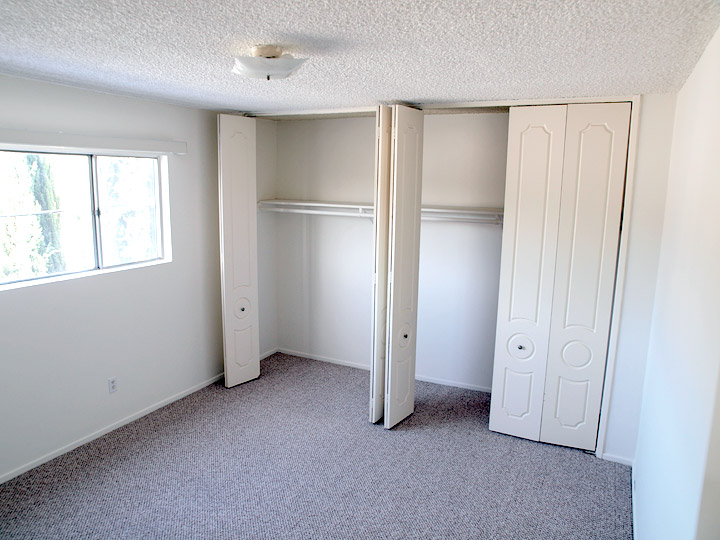 Harvard Apartments, Glendale
