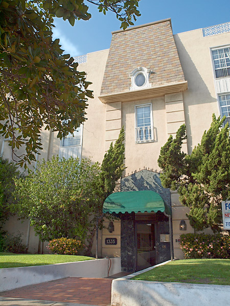Harvard Apartments, Glendale