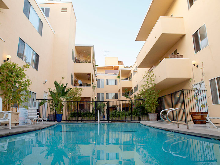 Hillside Apartments, Hollywood